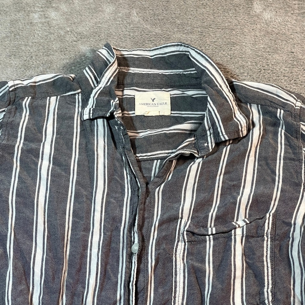 American Eagle Shirt Women's Small Gray Oversized Striped Tie-Front Top Blouse‎ - Picture 2 of 12